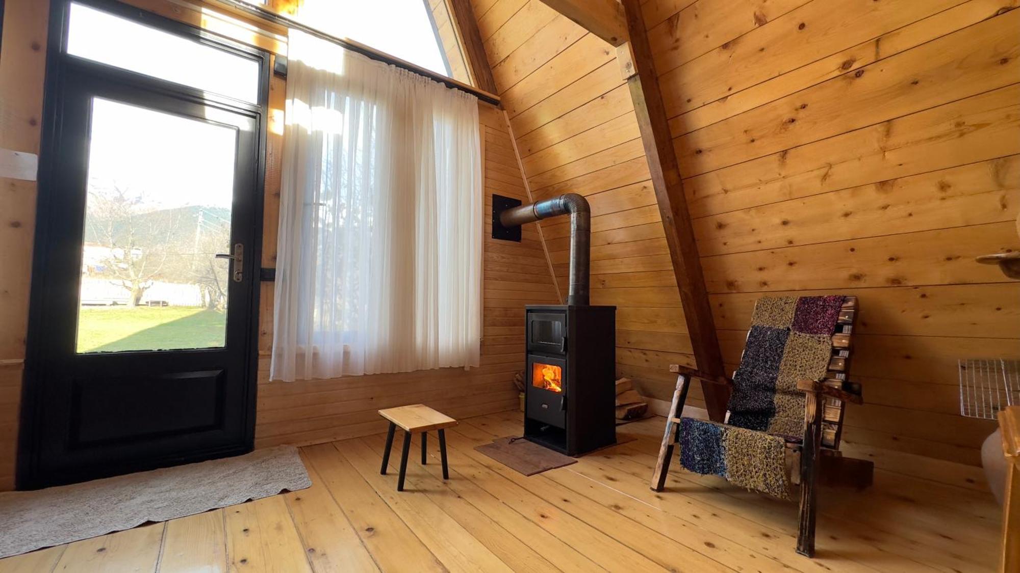 A-Frame Mestia Eksteriør bilde